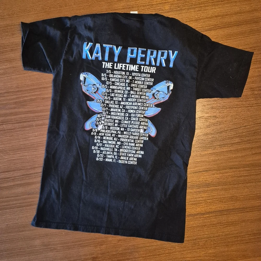 Katy Perry Concert  Tee Small
